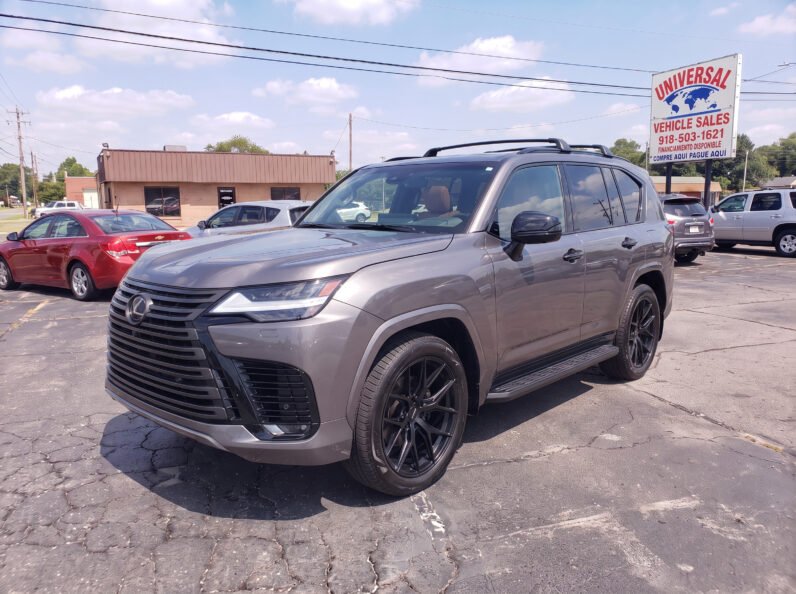 2022 Lexus LX 600 Premium