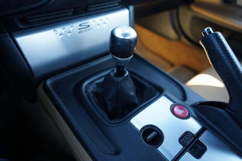 2004 Honda S2000 Base