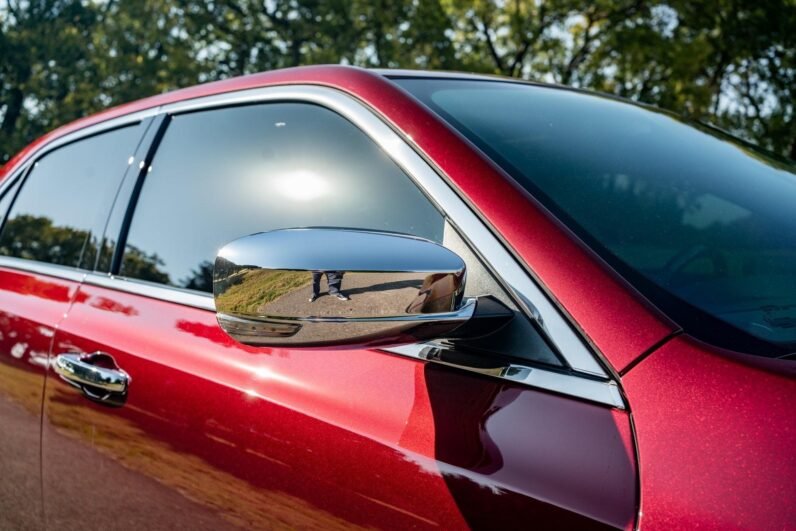 2016 Chrysler 300C Base