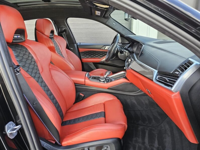 2022 BMW X6 M