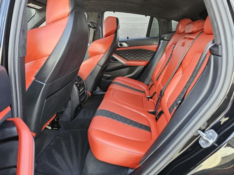 2022 BMW X6 M