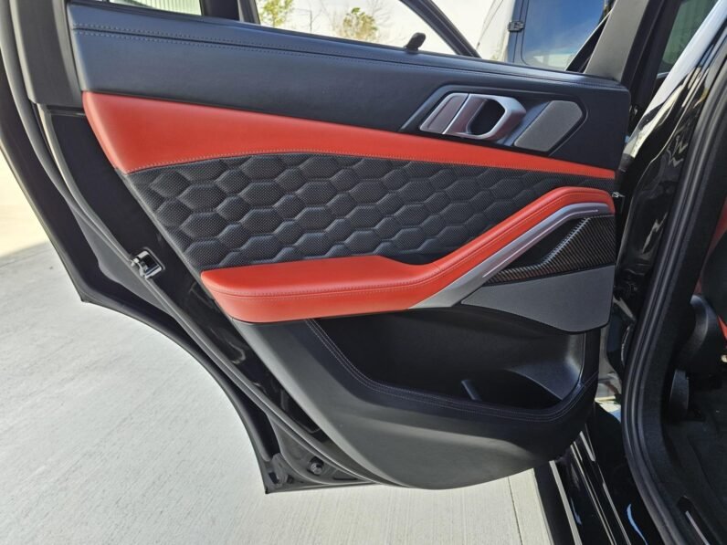 2022 BMW X6 M