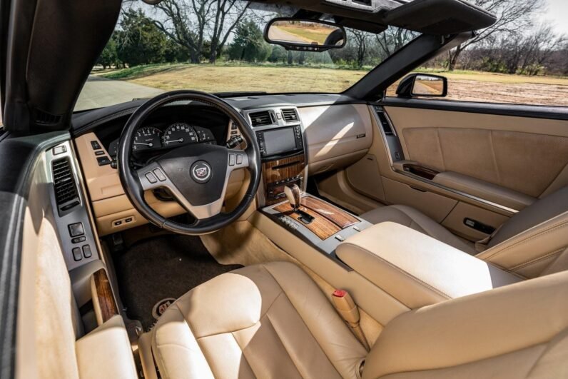 2007 Cadillac XLR-V Base