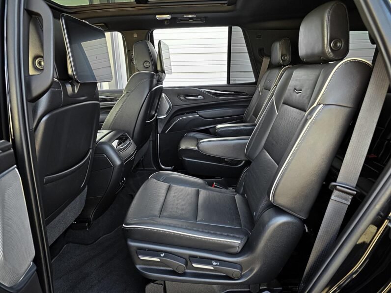 2021 Cadillac Escalade Sport
