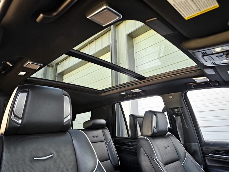 2021 Cadillac Escalade Sport