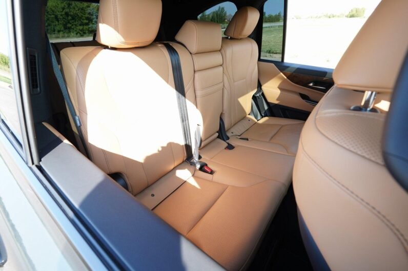 2022 Lexus LX 600 Premium