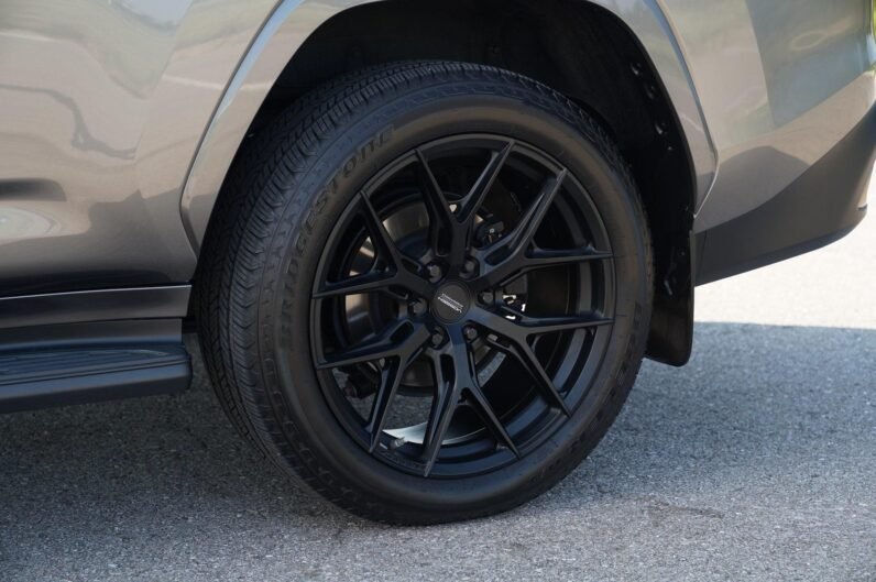 2022 Lexus LX 600 Premium