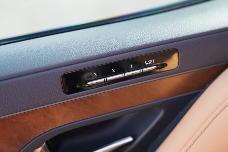 2022 Lexus LX 600 Premium