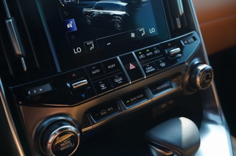2022 Lexus LX 600 Premium