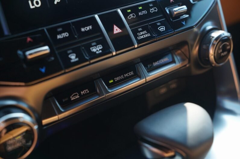 2022 Lexus LX 600 Premium