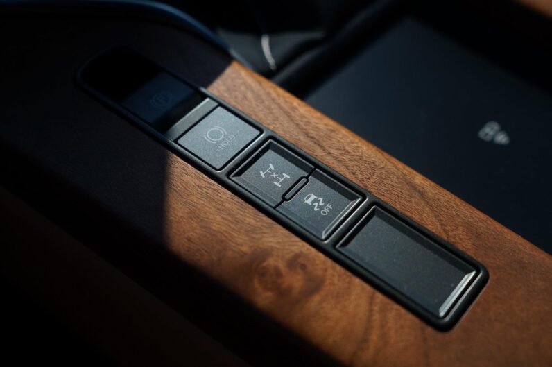 2022 Lexus LX 600 Premium