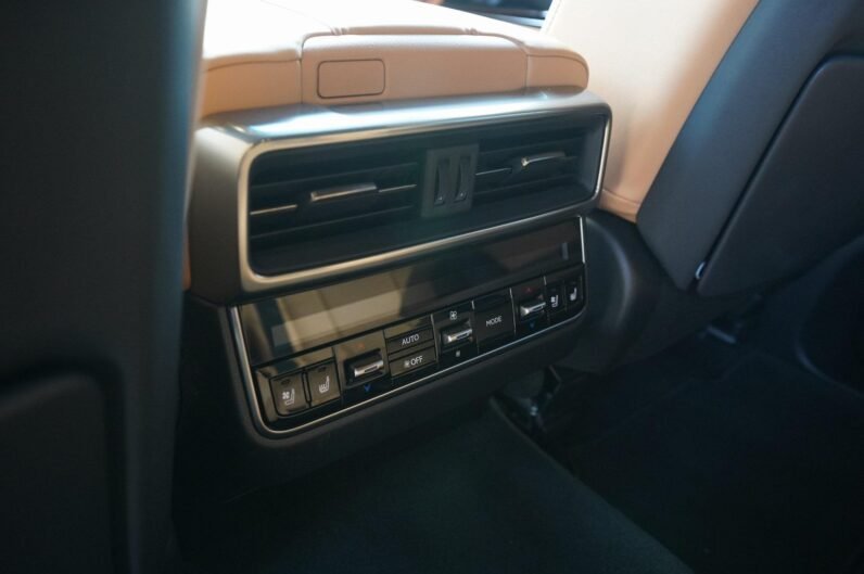 2022 Lexus LX 600 Premium
