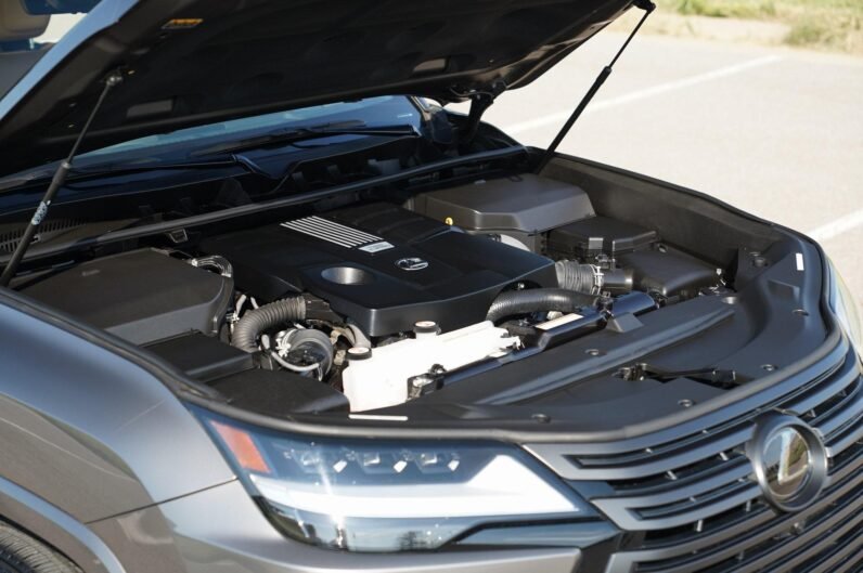 2022 Lexus LX 600 Premium