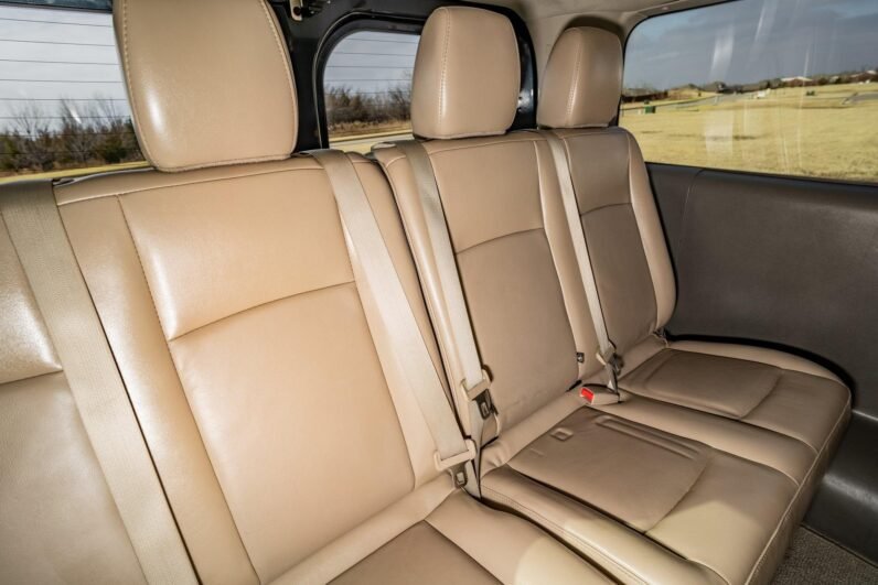 2015 Nissan NV Passenger SL