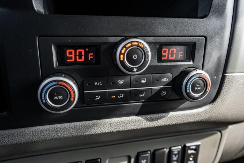 2015 Nissan NV Passenger SL