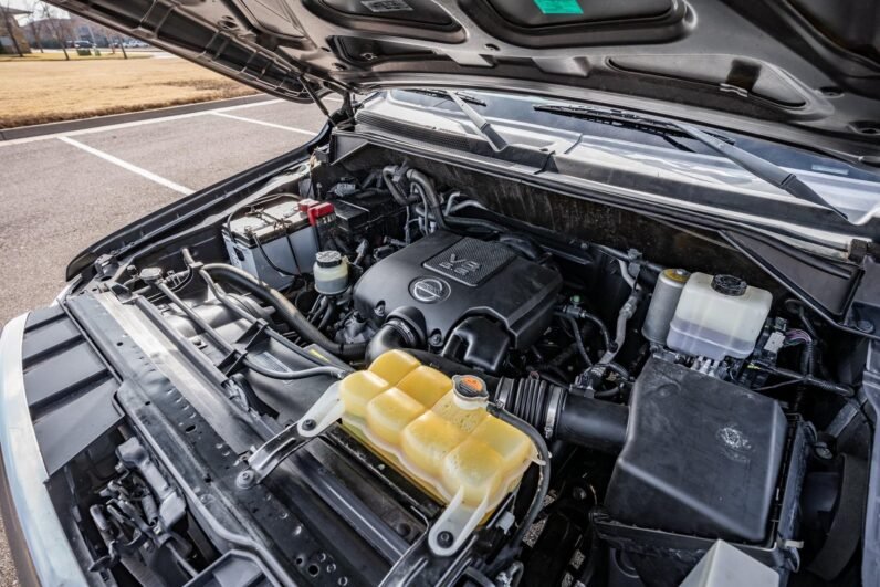 2015 Nissan NV Passenger SL