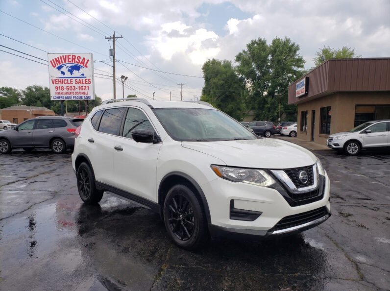 2020 Nissan Rogue SV