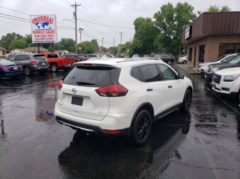 2020 Nissan Rogue SV