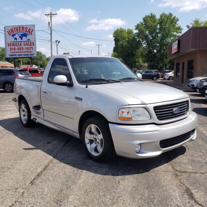 2002 Ford F-150 Lightning