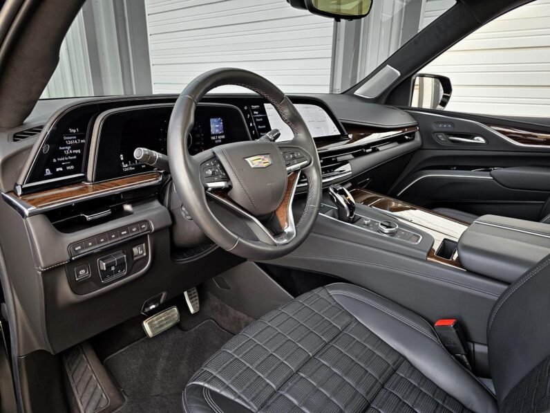 2022 Cadillac Escalade ESV Sport Platinum