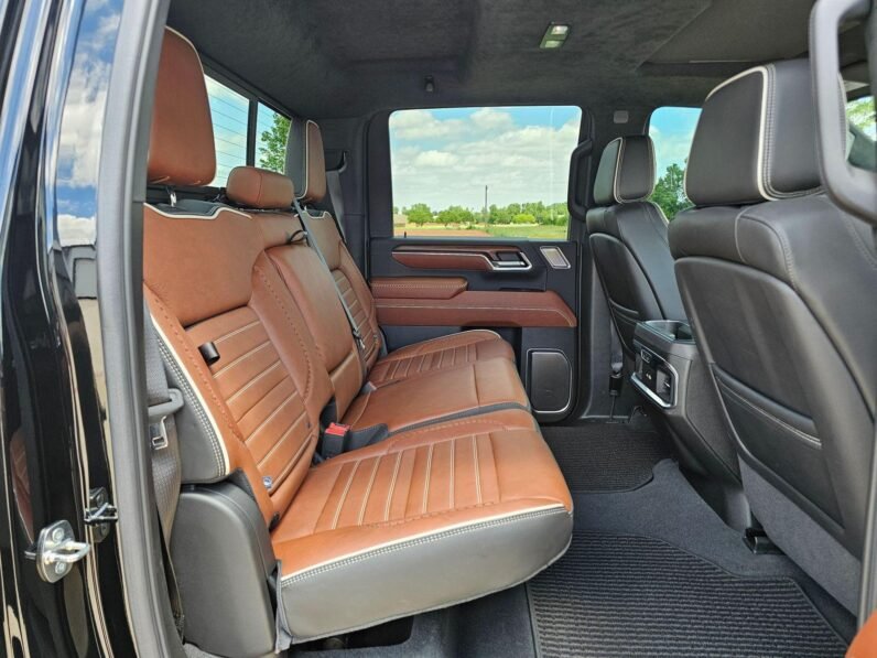 2024 GMC Sierra 3500HD Denali Ultimate