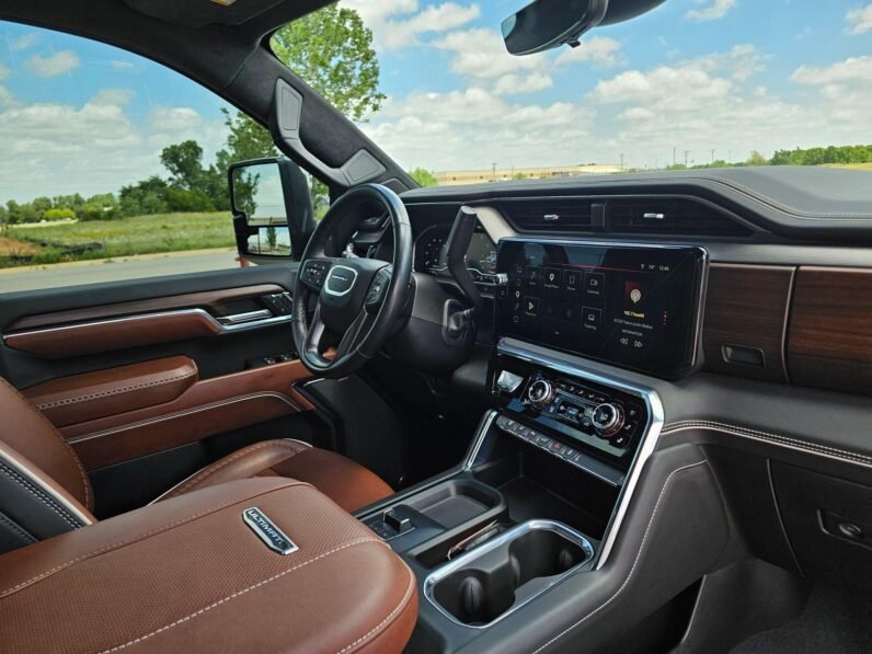 2024 GMC Sierra 3500HD Denali Ultimate