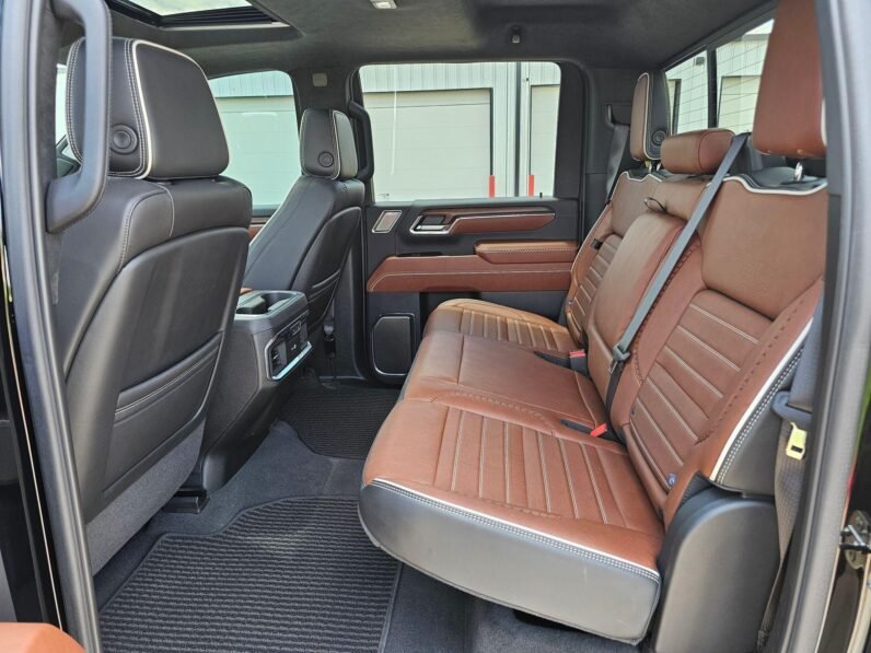 2024 GMC Sierra 3500HD Denali Ultimate