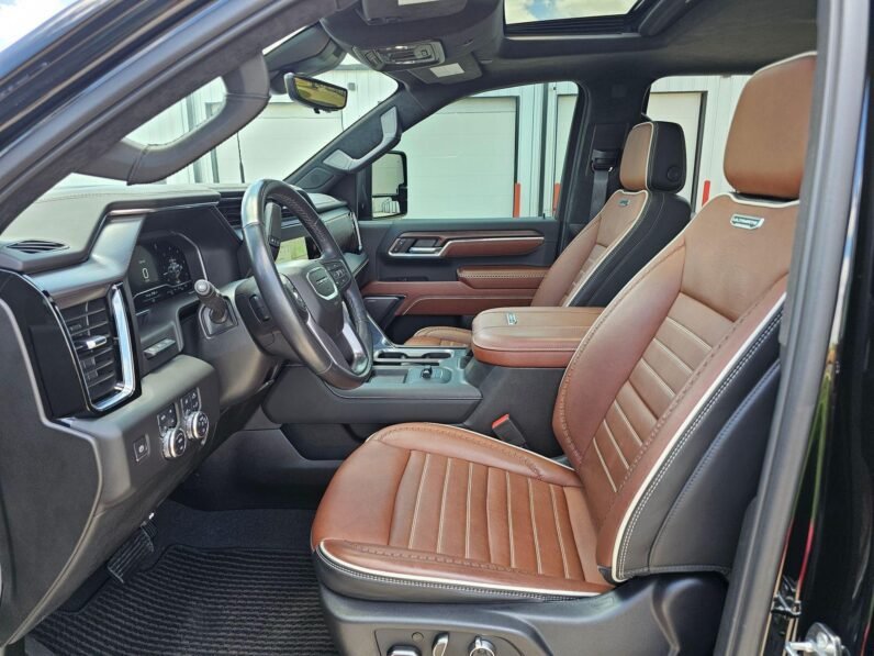 2024 GMC Sierra 3500HD Denali Ultimate